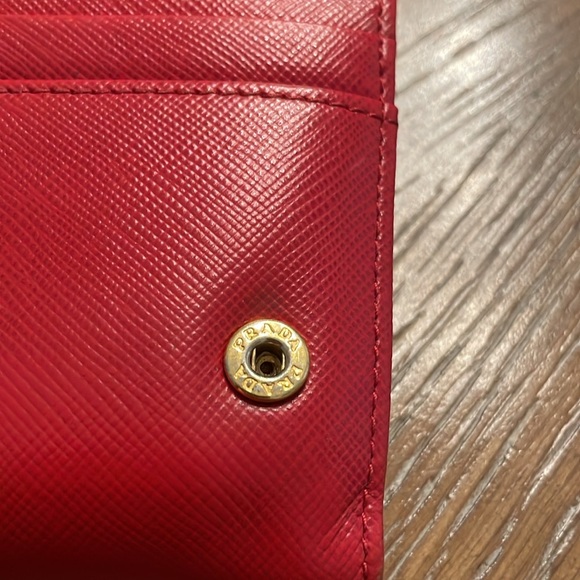 PRADA Saffiano Leather - red wallet - Picture 12 of 12